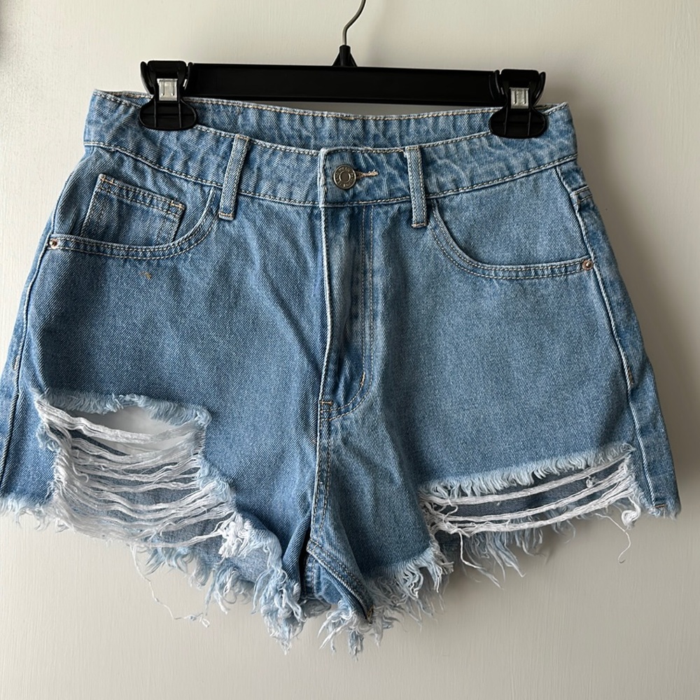 SHEIN shorts size 28